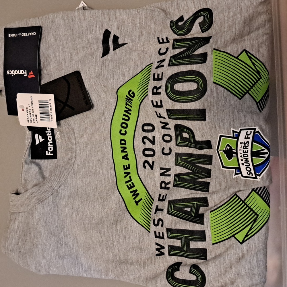 Sounders tee large